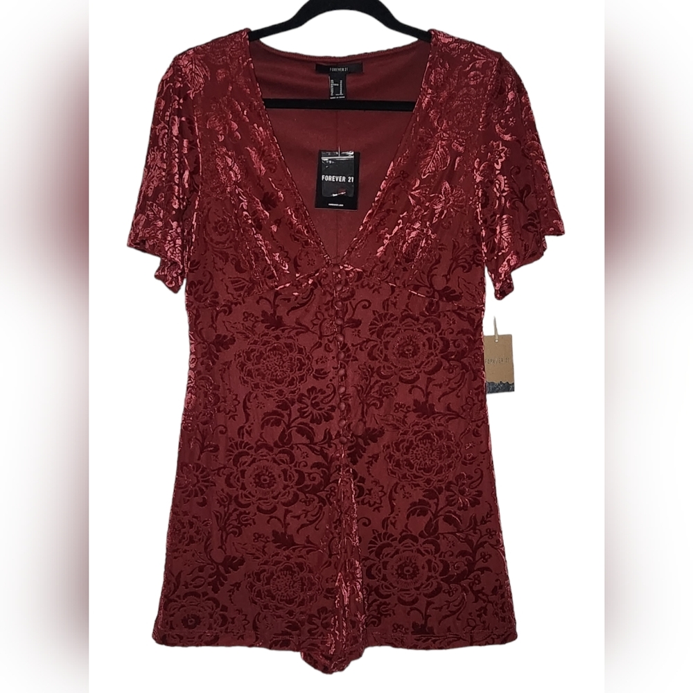 NWT Forever 21 Romper Size Medium Wine